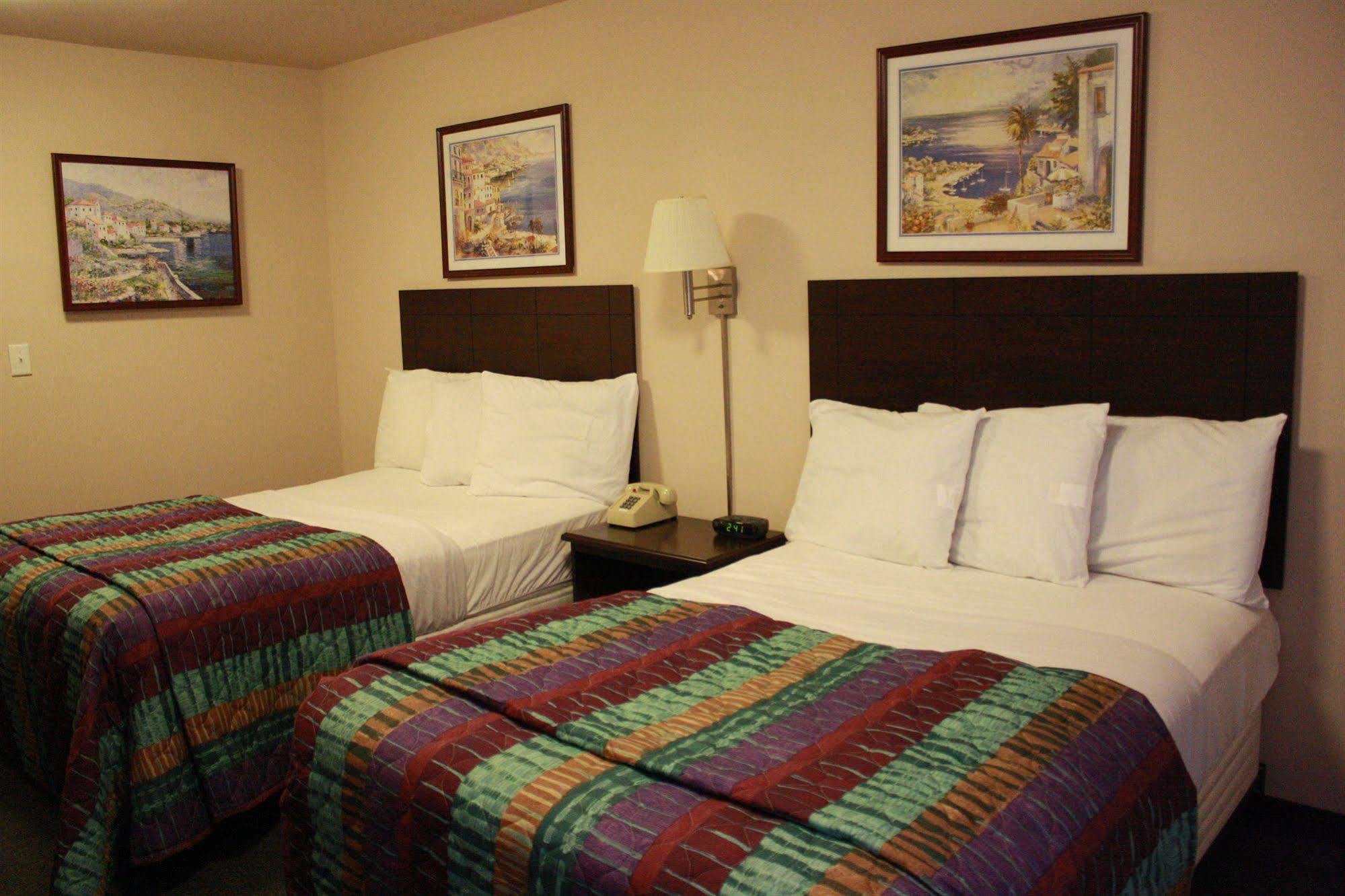 Intown Extended Va - Center 2* Newport News